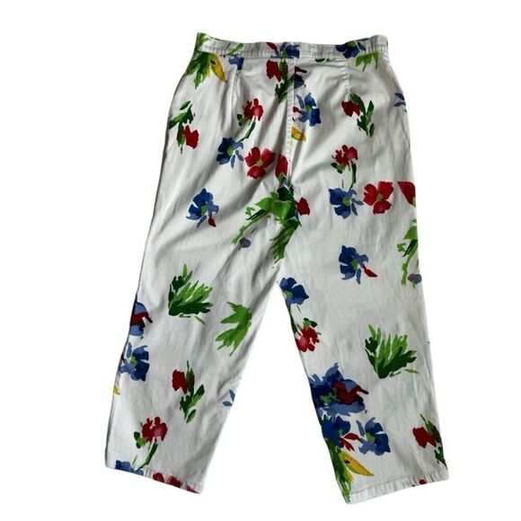 Y2K Bill Blass Stretch Capris White Bright Floral SZ 8 - Picture 2 of 14